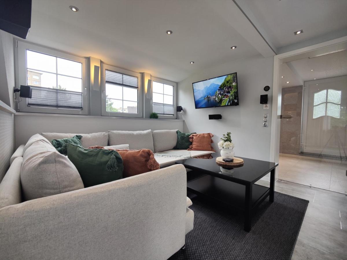 Ferienhaus Villa Adelsberg Mit Dachterrasse In Zentraler Lage Fuer Bis Zu 10 Personen 켐니츠 외부 사진