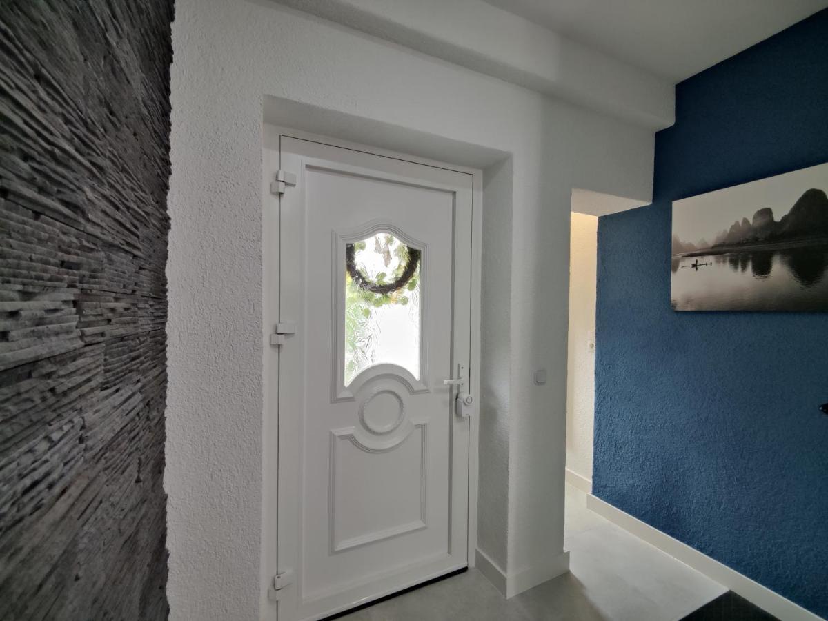 Ferienhaus Villa Adelsberg Mit Dachterrasse In Zentraler Lage Fuer Bis Zu 10 Personen 켐니츠 외부 사진